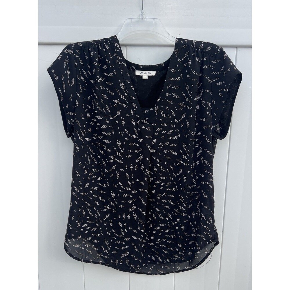 Monday Fun Womens Black Geometric V-Neck Short Sleeve Blouse Large